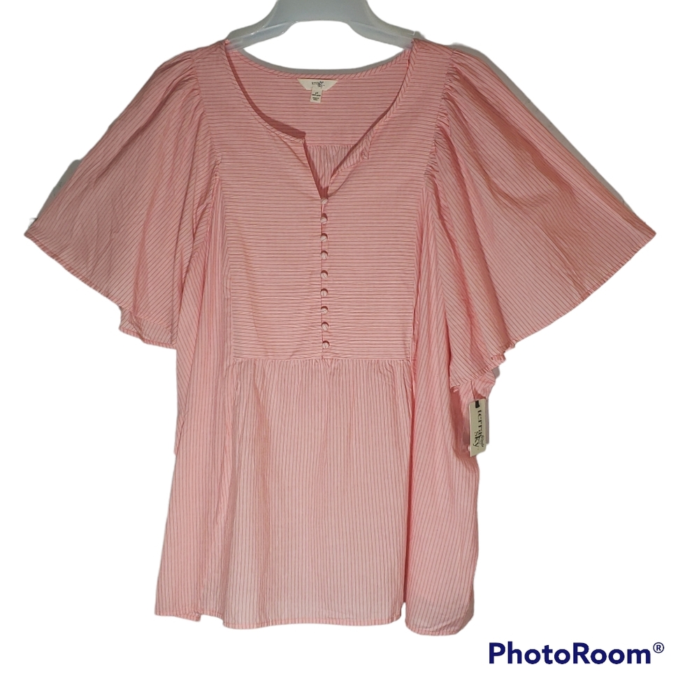 Terra&Sky women's new plus size 4x button front cool summer blouse.